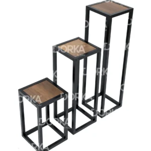 3 supports decoration