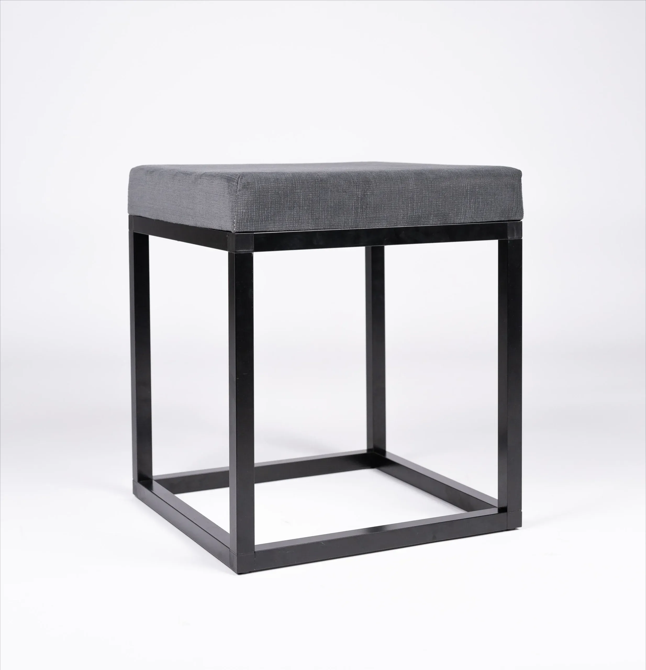 Pouf carre tissu dameublement Gris